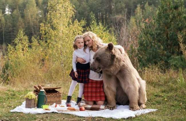 Фотосессия с медведем от Ольги Баранцевой (16 фото)
