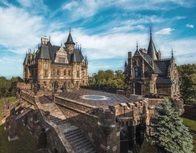 Замок Гарибальди - самый красивый готический замок в России (10 фото)