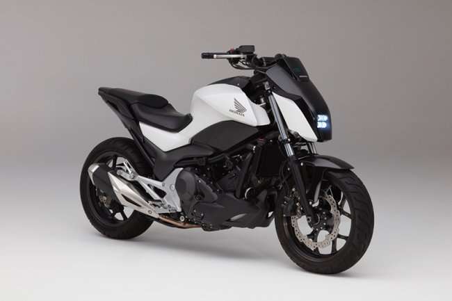 Cамобалансирующий байк от Honda (5 фото + видео)