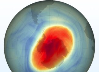 Експерти кажуть, що озоновий шар озону залишається на шляху до відновлення в наступні десятиліття
