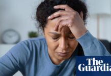 Нерівність у лікуванні мігрені: дослідження у Великобританії виявило системні бар’єри для етнічних меншин