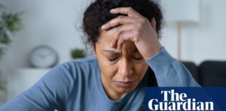 Нерівність у лікуванні мігрені: дослідження у Великобританії виявило системні бар’єри для етнічних меншин