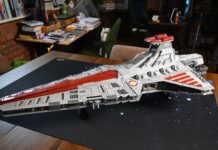 Найкращий набір Lego Star Wars: Республіканський атакуючий крейсер класу «Венатор»