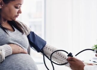 Medicínský průlom: pomůže krevní filtrace v boji proti preeklampsii?