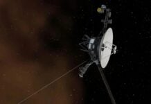 «Вояджер-1» подорожував космосом зі швидкістю 38 000 миль на годину з 1977 року та досі не досяг 1 світлового дня